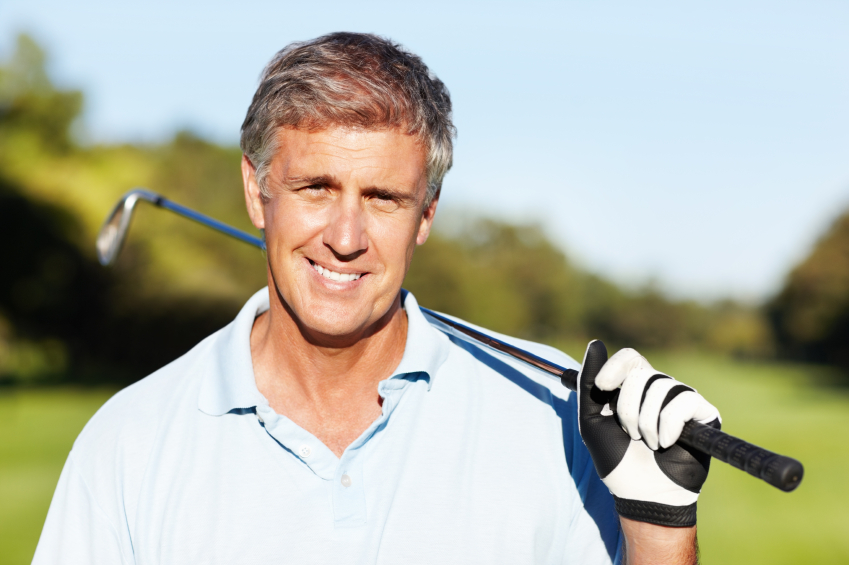 https://golfinvergroveheightsmn.com/wp-content/uploads/2025/08/Smiling-golfer.jpg